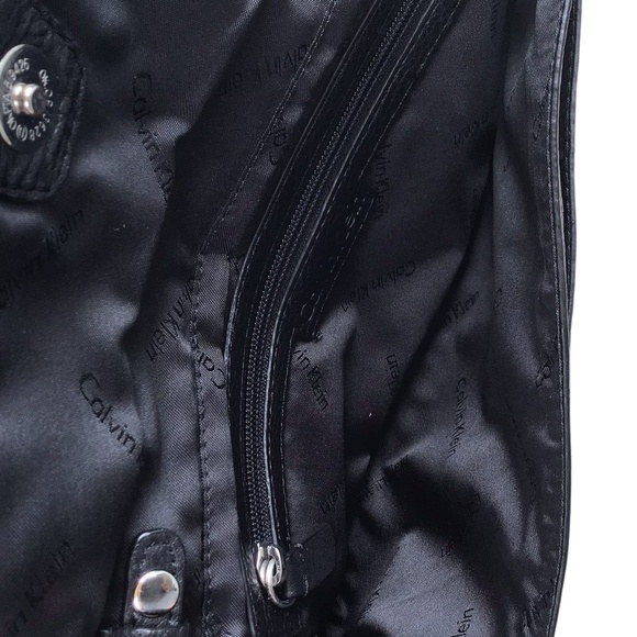 Calvin Klein Black Bag - Picture 12 of 16